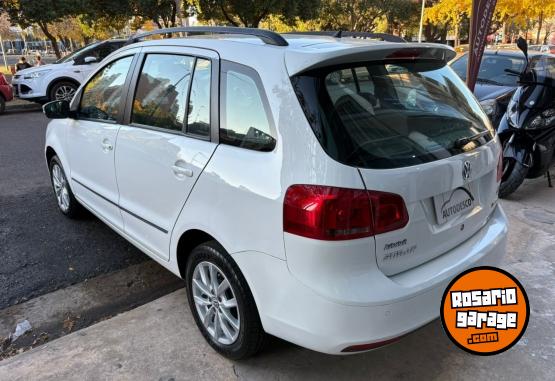 Autos - Volkswagen Suran Highline 2014 Nafta 160000Km - En Venta