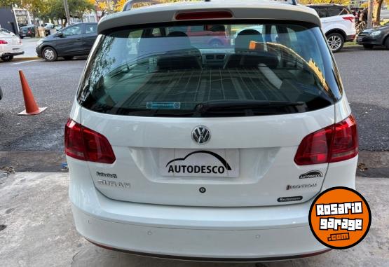 Autos - Volkswagen Suran Highline 2014 Nafta 160000Km - En Venta