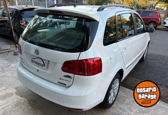 Autos - Volkswagen Suran Highline 2014 Nafta 160000Km - En Venta