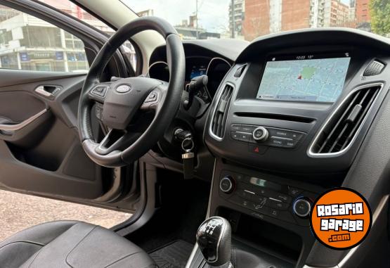 Autos - Ford Focus SE PLUS 2017 Nafta 95000Km - En Venta
