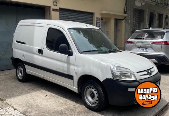 Utilitarios - Peugeot Patner confort 2018 Diesel 154000Km - En Venta
