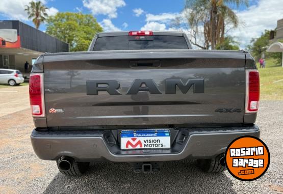 Camionetas - Dodge RAM 1500 5.7 V8 Laramie 4 2024 Nafta 44000Km - En Venta