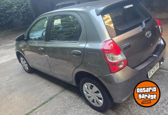 Autos - Toyota ETIOS XS 2018 Nafta 116000Km - En Venta