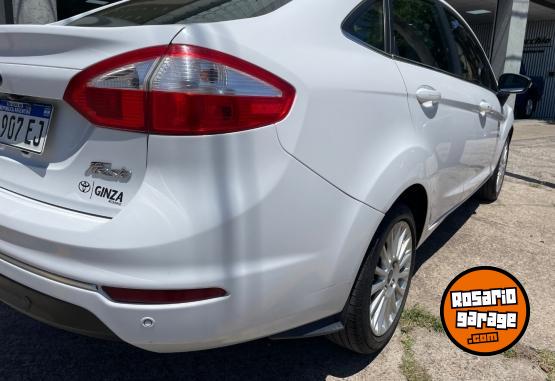 Autos - Ford Fiesta 2017 Nafta 121000Km - En Venta