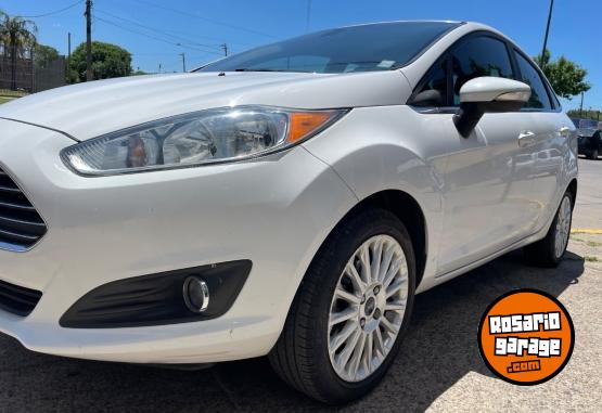 Autos - Ford Fiesta 2017 Nafta 121000Km - En Venta