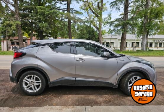 Autos - Toyota CH-R 1.8 HYBRID 2020 Electrico / Hibrido 101000Km - En Venta