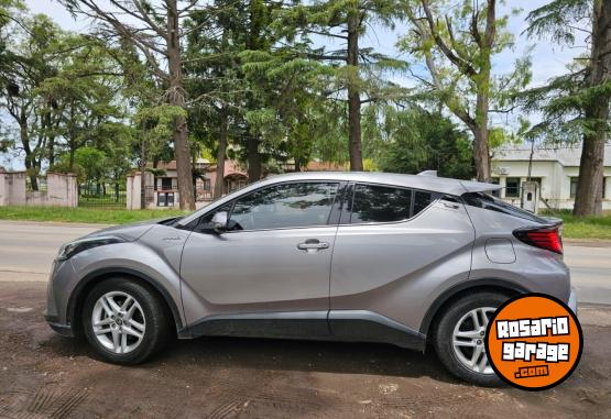 Autos - Toyota CH-R 1.8 HYBRID 2020 Electrico / Hibrido 101000Km - En Venta