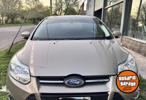 Autos - Ford Focus 2.0 Se Plus power 2014 Nafta 113000Km - En Venta