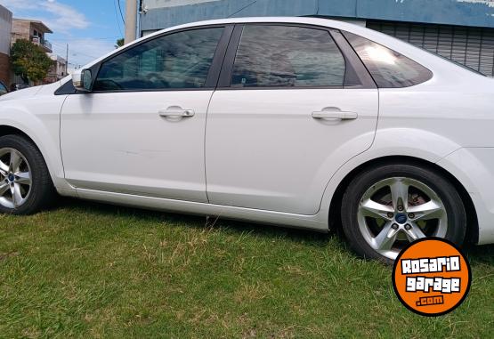 Autos - Ford Focus 2012 Nafta 373000Km - En Venta