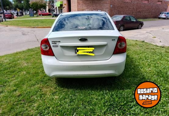 Autos - Ford Focus 2012 Nafta 373000Km - En Venta