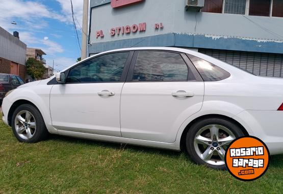 Autos - Ford Focus 2012 Nafta 373000Km - En Venta