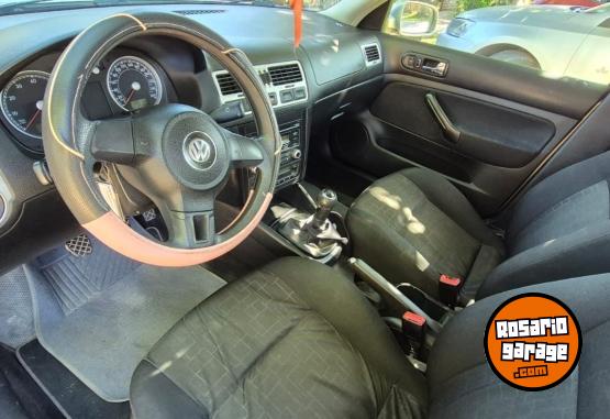 Autos - Volkswagen Bora 2.0 nafta 2010 Nafta 190000Km - En Venta