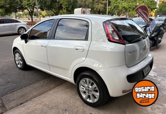 Autos - Fiat Punto Attractive 2013 Nafta 98000Km - En Venta