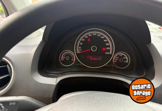 Autos - Volkswagen Up Move 2017 Nafta 108000Km - En Venta