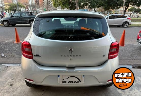 Autos - Renault Sandero Dinamique 2017 Nafta 110000Km - En Venta