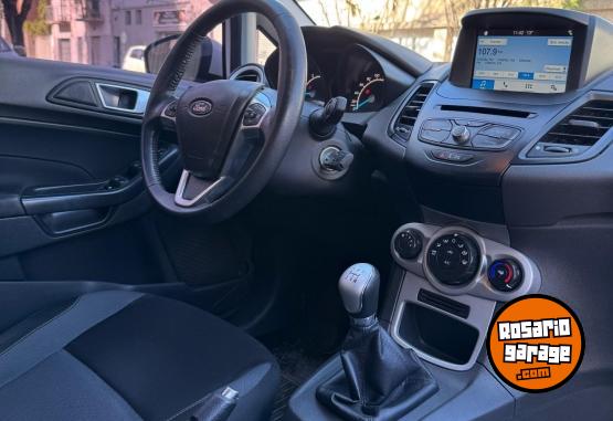 Autos - Ford Fiesta 2018 Nafta 92000Km - En Venta