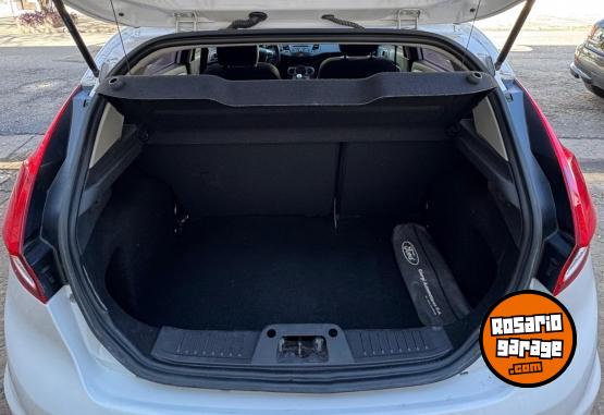 Autos - Ford Fiesta 2018 Nafta 92000Km - En Venta