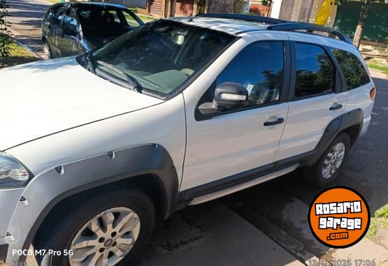 Autos - Fiat Palio 2015 GNC 170000Km - En Venta