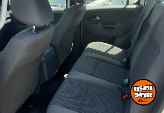 Camionetas - Volkswagen Amarok trendline 180cv4x4 2015 Diesel 148000Km - En Venta