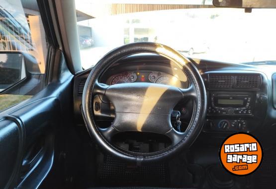 Camionetas - Ford Ranger DC XL Plus 2.3 4x2 2012 GNC 258900Km - En Venta