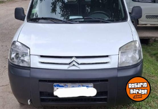 Utilitarios - Citroen Berlingo 2016 Diesel 188000Km - En Venta