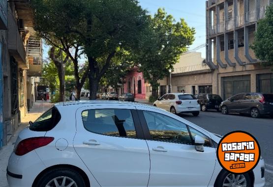 Autos - Peugeot 308 active HDI 2014 Diesel 74000Km - En Venta