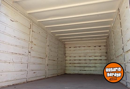 Camiones y Grúas - Camión Ford Cargo 1722 - En Venta