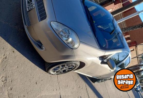 Autos - Fiat Punto 2010 Nafta 210000Km - En Venta