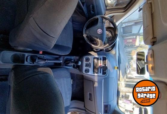 Autos - Fiat Punto 2010 Nafta 210000Km - En Venta