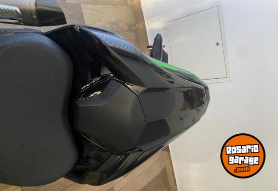 Motos - Kawasaki Z900 2024 Nafta 2350Km - En Venta