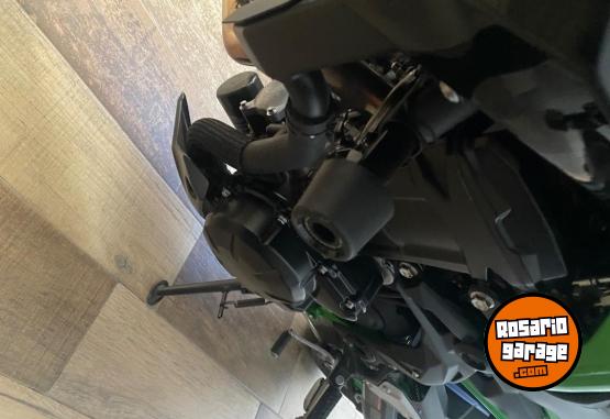 Motos - Kawasaki Z900 2024 Nafta 2350Km - En Venta
