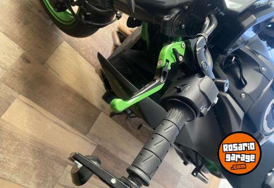 Motos - Kawasaki Z900 2024 Nafta 2350Km - En Venta
