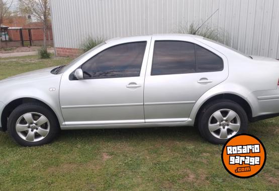 Autos - Volkswagen Bora 2012 Nafta 111111Km - En Venta