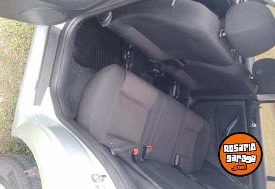 Autos - Volkswagen Bora 2012 Nafta 111111Km - En Venta