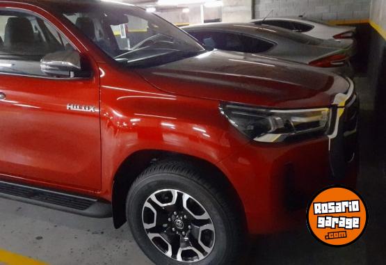 Camionetas - Toyota HILUX 2022 Diesel 30000Km - En Venta