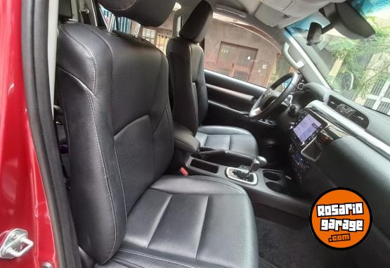 Camionetas - Toyota HILUX 2022 Diesel 30000Km - En Venta