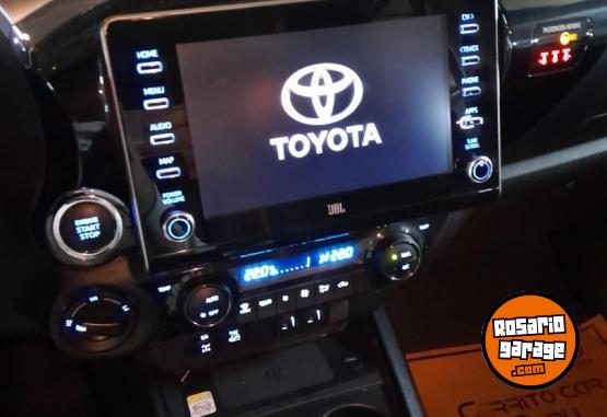 Camionetas - Toyota HILUX 2022 Diesel 30000Km - En Venta