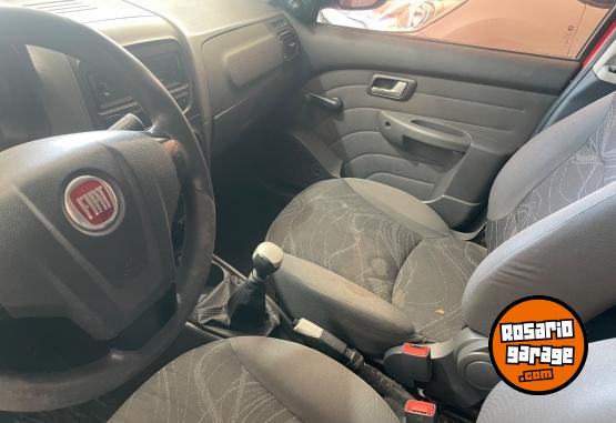 Autos - Fiat Siena 2014 GNC 121000Km - En Venta