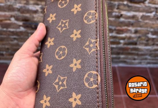 Indumentaria - Mochilas dama, morrales, billeteras - En Venta