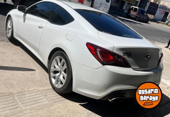 Autos - Hyundai GENESIS COUPE 2.0T MT 2014 Nafta 68000Km - En Venta