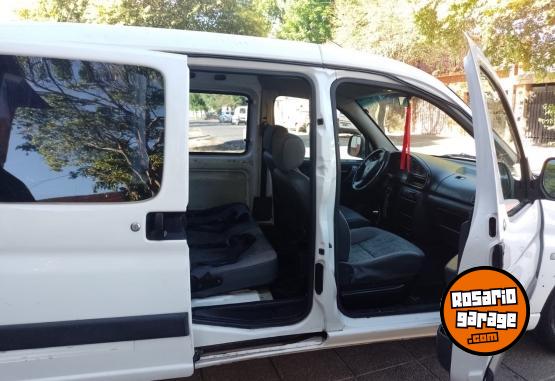 Utilitarios - Citroen Berlingo 2005 Diesel 230000Km - En Venta