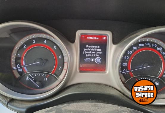 Camionetas - Dodge Journey sxt 2012 Nafta 190000Km - En Venta