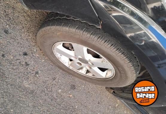 Camionetas - Dodge Journey sxt 2012 Nafta 190000Km - En Venta