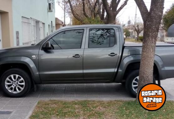 Camionetas - Volkswagen Amarok Confortline 2017 Diesel 148000Km - En Venta