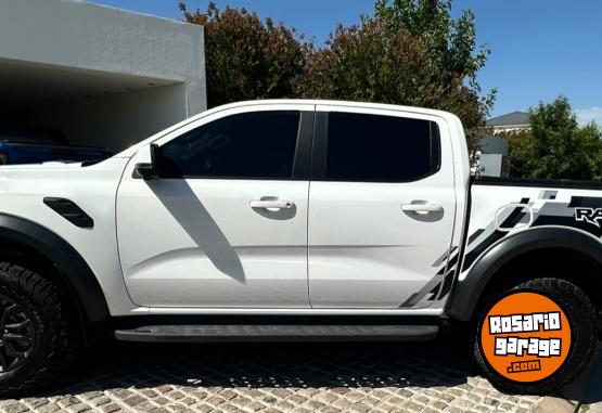 Camionetas - Ford Ranger raptor 2025 Nafta 21000Km - En Venta