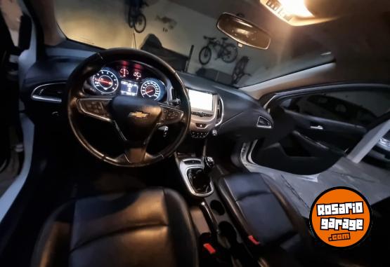 Autos - Chevrolet Cruze LT 1.4T 2017 Nafta 137000Km - En Venta