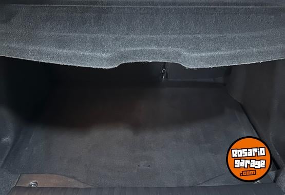 Autos - Peugeot 2008 ALLURE NAV 2017 Nafta 89000Km - En Venta