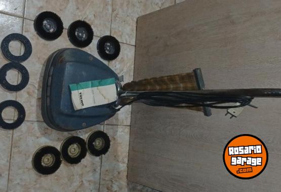 Hogar - Lustra aspiradora Yelmo - En Venta