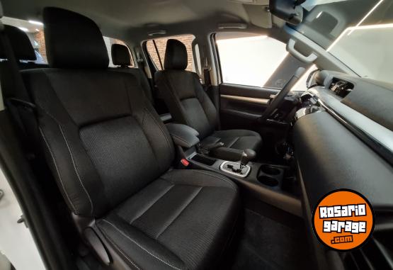Camionetas - Toyota HILUX 3.0 SRV 4X4 AT 2024 Diesel 0Km - En Venta