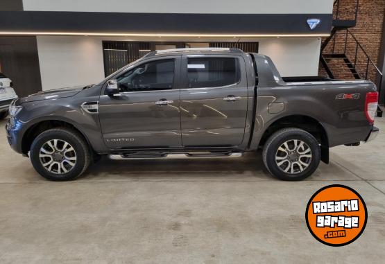 Camionetas - Ford RANGER 3.2 LTD 4X4 AT 2020 Diesel 135000Km - En Venta